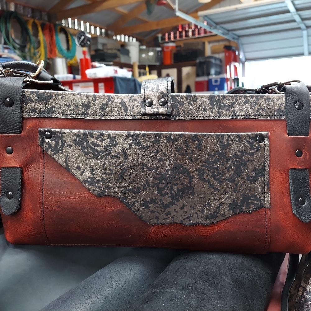 Handmade leather purse with fringe